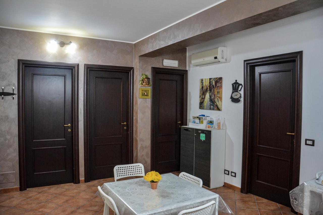 A Due Passi Dal Mare Bed and Breakfast Capo dʼOrlando Exteriör bild